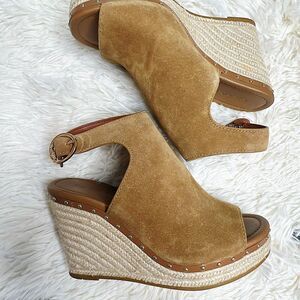 Coach Nubuck Suede Leather Espadrilles Wedge Tan Size 5.5